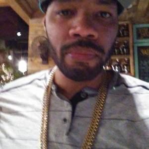 Meet your Posher, Charles